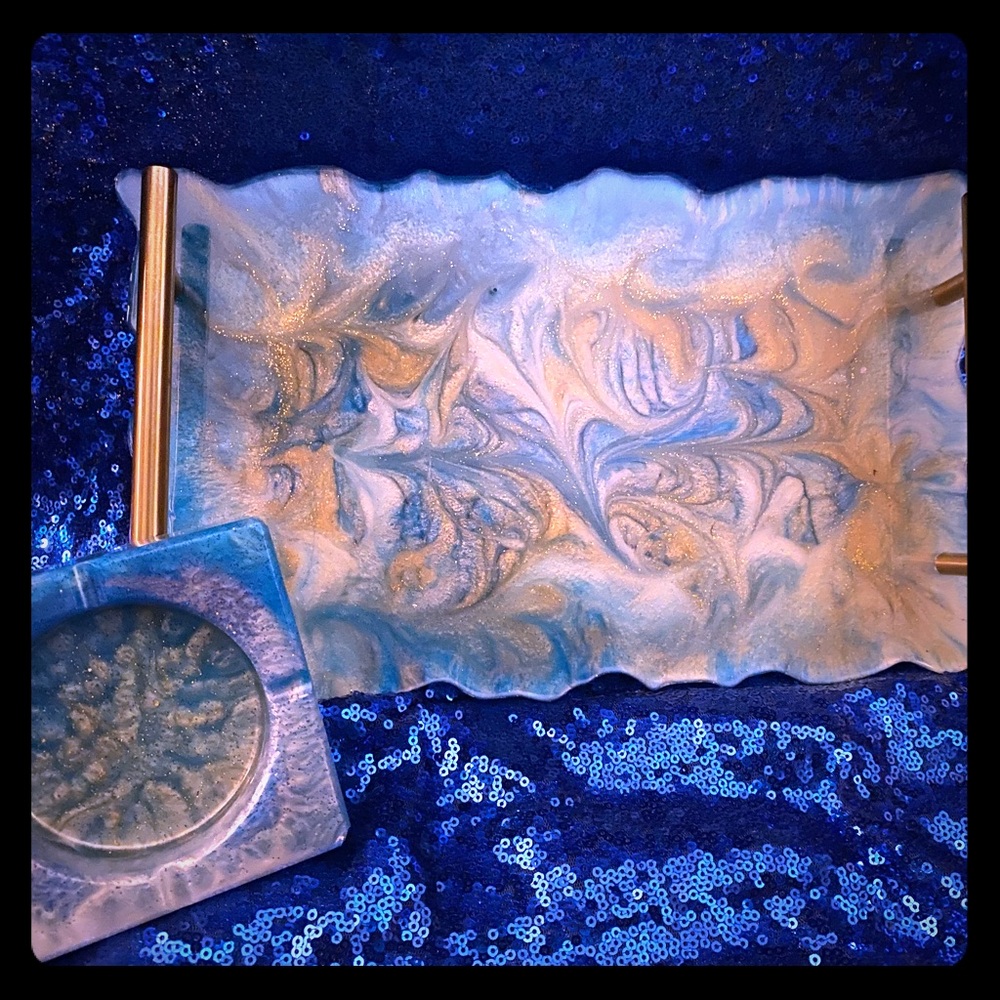 Trays & ash trays